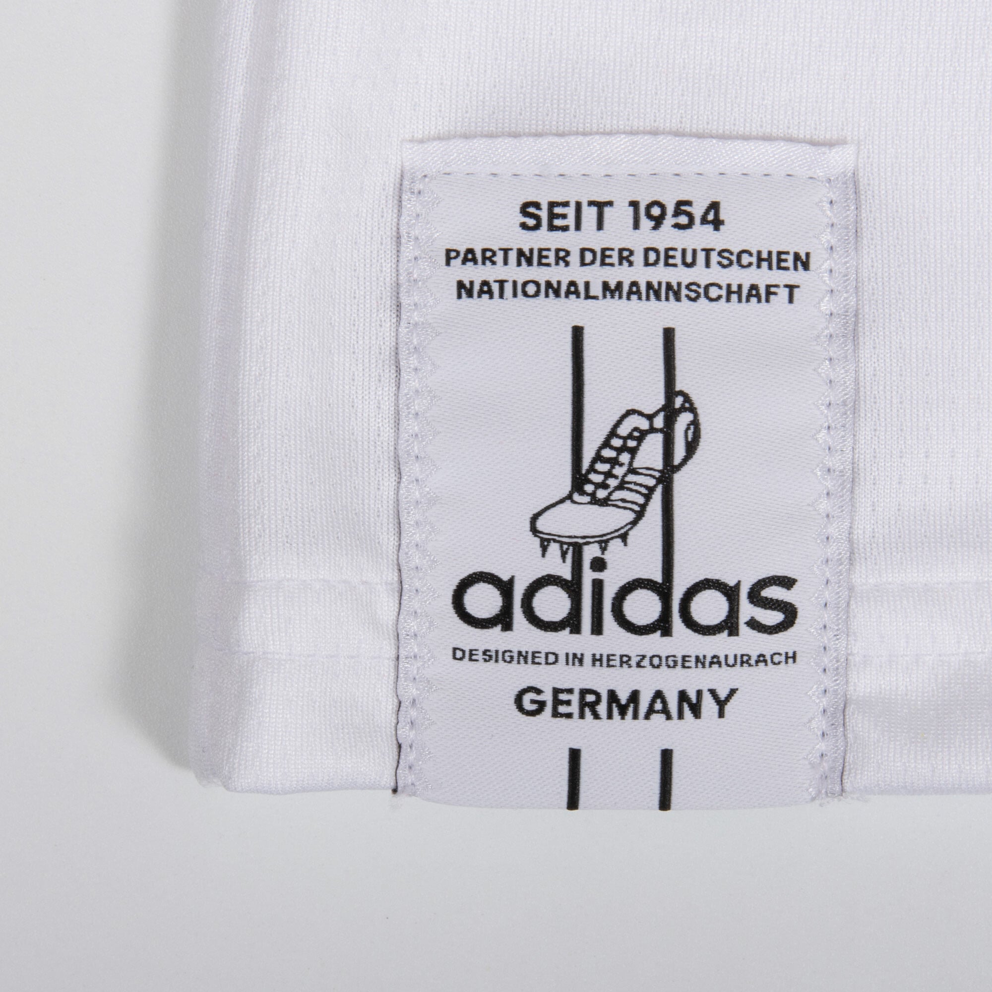 Germany Home Fan Jersey L/S Shirt 2026-2027